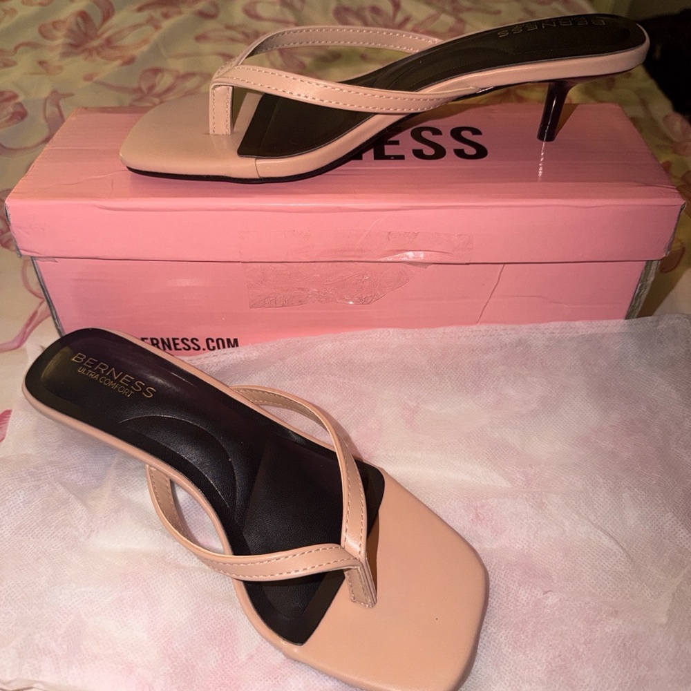 Pink/Nude Kitten Heel Thong Sandals